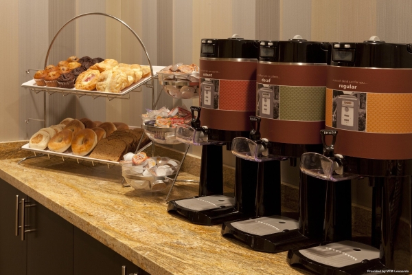 Hampton Inn - Suites Seattle-Federal Way